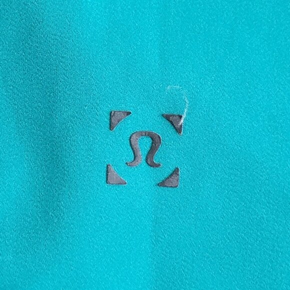 Lululemon & North Face Men’s Bathing Suits (2) Size M - Picture 7 of 14